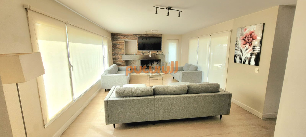 Casa ID.2677 - Casa moderna de 5 dormitorios y Piscina Climatizada en Punta del Este