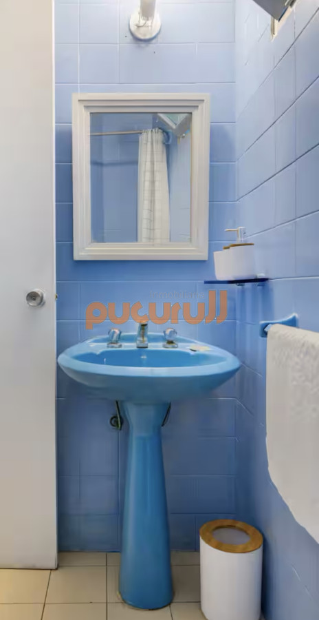 Casa ID.2889 - Gran Casa en Venta sobre el Mar de 5 Dormitorios y Dependencia en Península, Punta del Este
