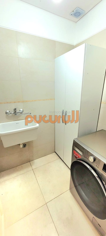 Casa ID.2677 - Casa moderna de 5 dormitorios y Piscina Climatizada en Punta del Este