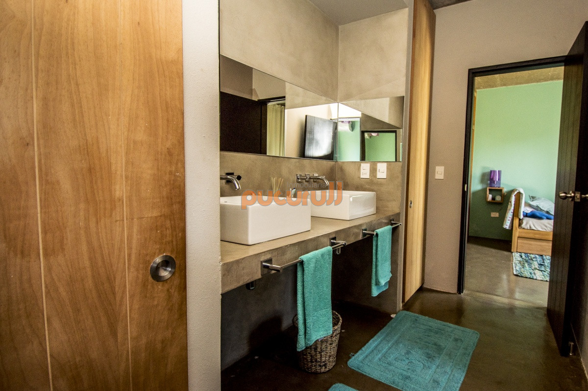 Casa ID.2675 - Excelente Casa de 3 Dormitorios en Barrio Privado, La Arbolada - Punta del Este, Venta