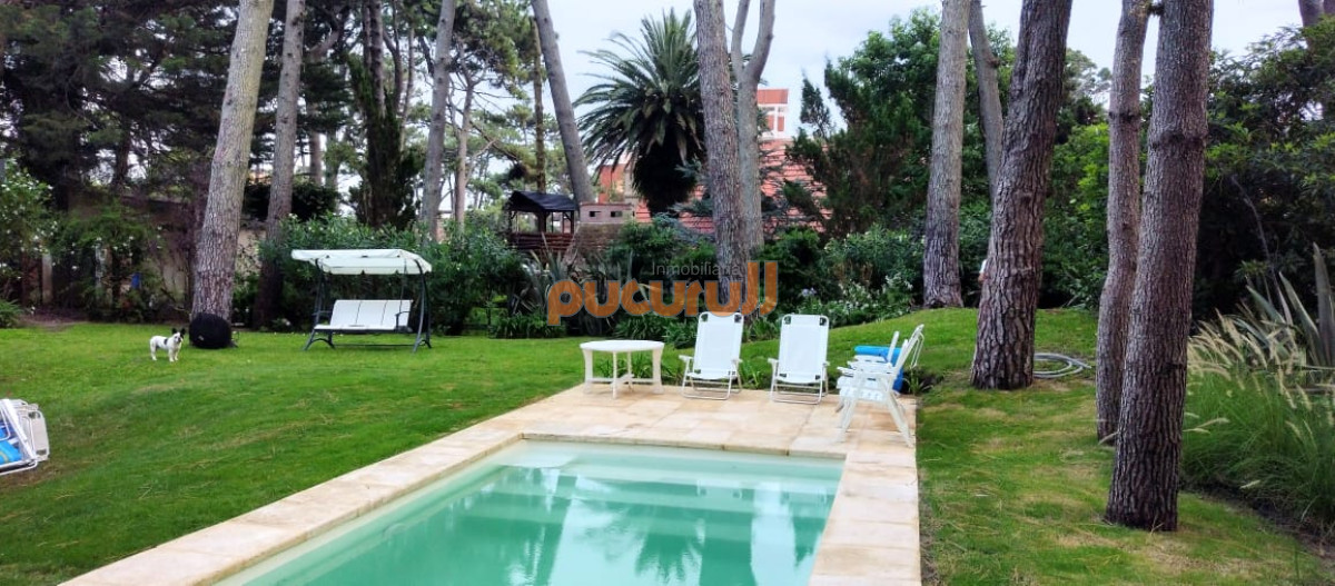 Casa ID.2678 - Casa de 3 Dormitorios más Dependencia y Piscina, en Aidy Grill Punta del Este, Ubicada a pasos del Mar