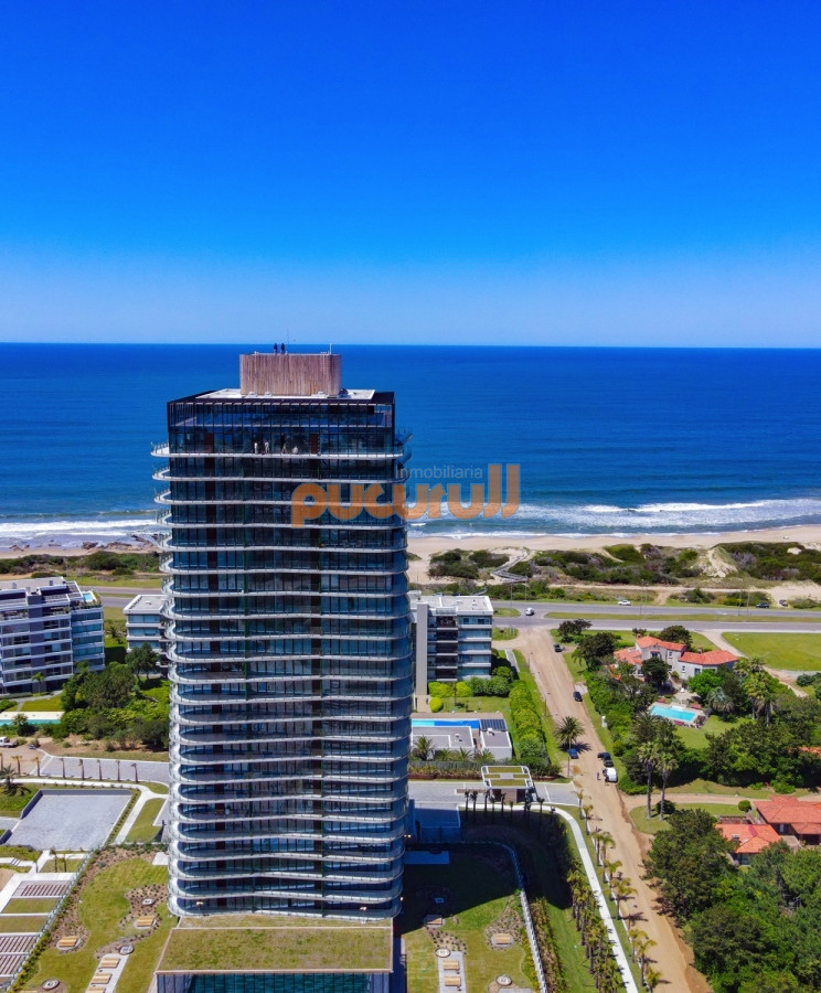 Apartamento ID.3000 - Espectacular Apartamento de 2 Dormitorios y Medio, piso alto, Torre Surfside, Punta del Este