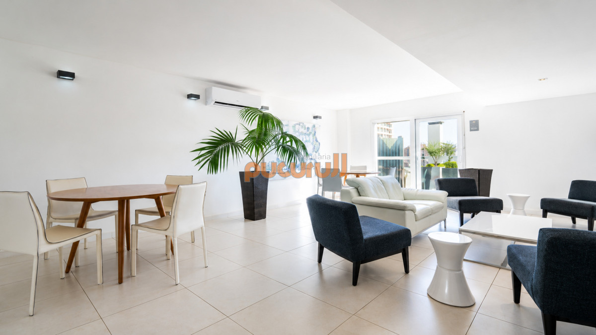 Apartamento ID.2581 - Venta de apartamento de 1 Dormitorio en el corazón de la Península, Punta del Este