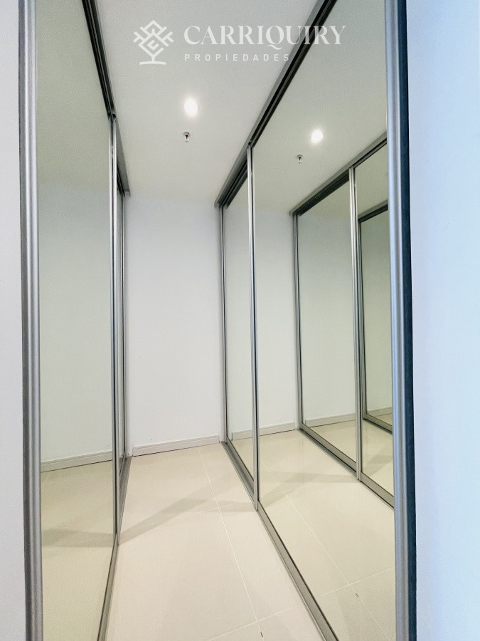 Apartamento ID.5195/Peninsula-con-excente-vista- - Apartamento de 2 Dormitorios y Parrillero con Vista al Mar en Playa Brava, Look Tower