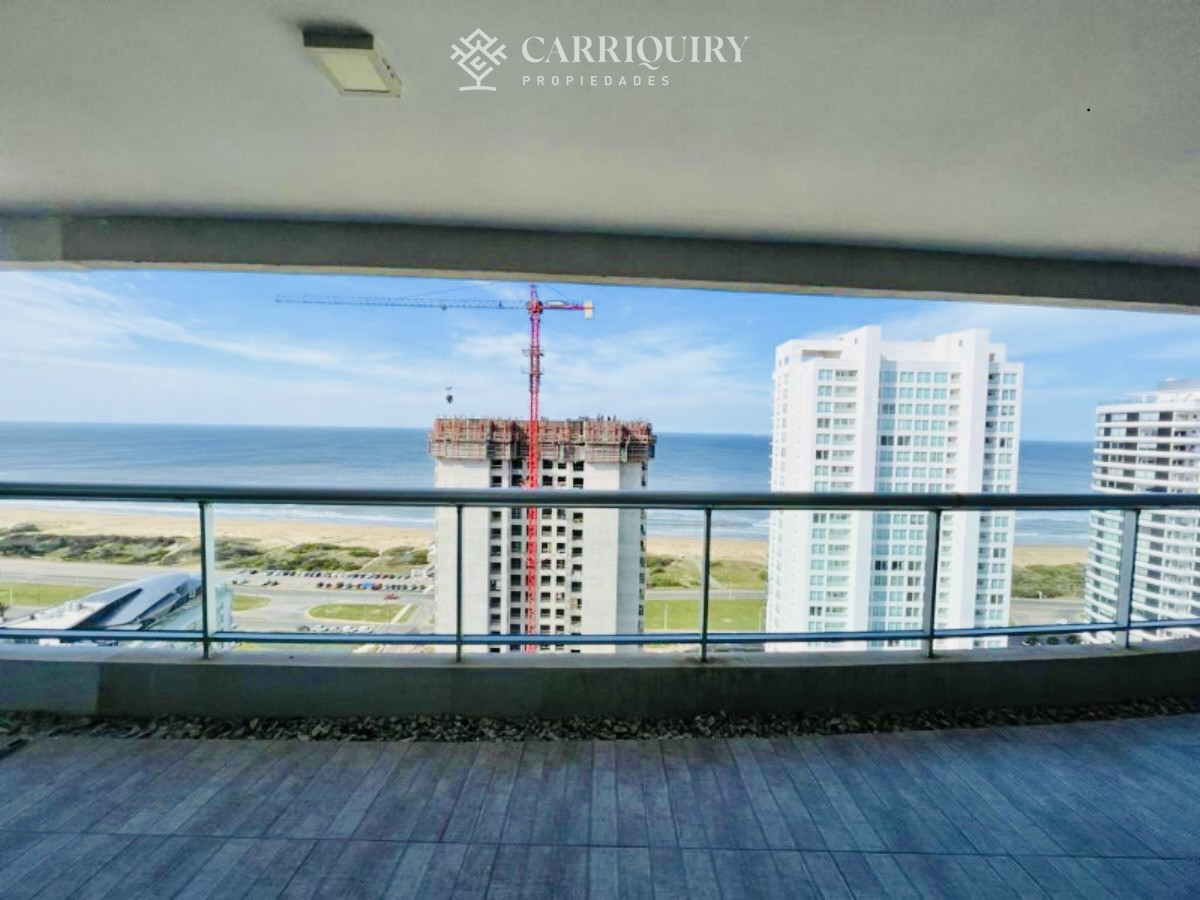 Apartamento ID.9488 - Alquiler temporario de Apartamento de 2 Dormitorios con Parrillero en torre Premium, Playa Brava