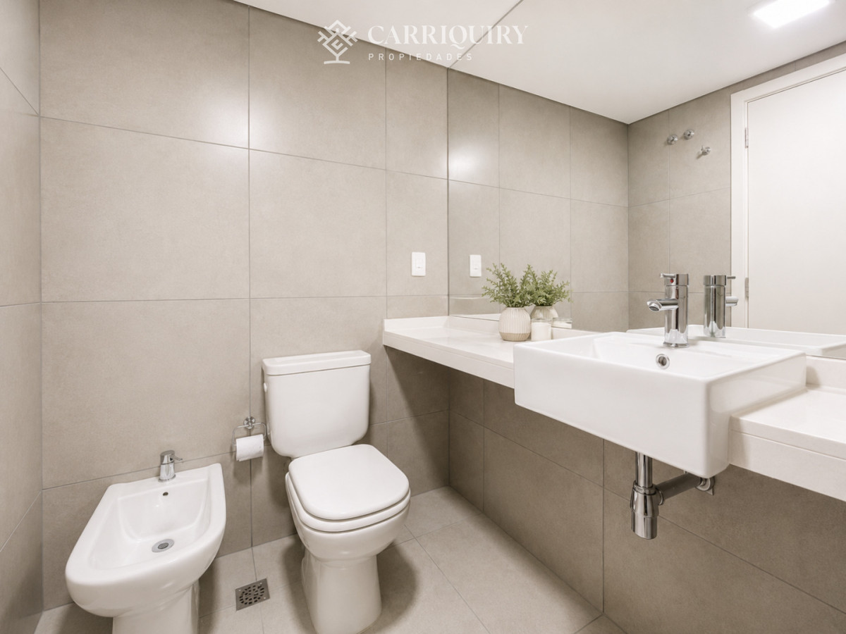 Apartamento ID.10429/apartamento-en-venta-de-3-dormitorios-en-torre-YOO - Moderno Apartamento de 2 Dormitorios en Venta, Playa Brava, Punta del Este