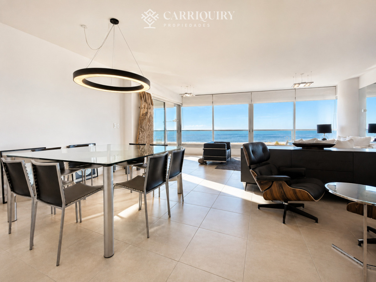 Apartamento ID.7044/Apartamento-en-torre-de-lujo - Venta y alquiler de departamento esquinero de tres dormitorios mas dependencia de servicio, Torre LE PARC, playa Brava. Punta del Este