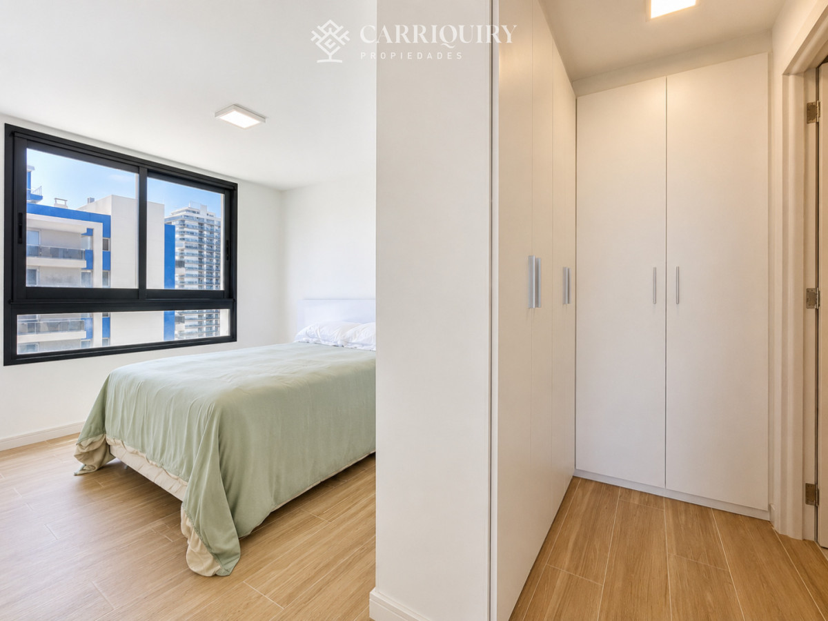 Apartamento ID.10429/apartamento-en-venta-de-3-dormitorios-en-torre-YOO - Moderno Apartamento de 2 Dormitorios en Venta, Playa Brava, Punta del Este