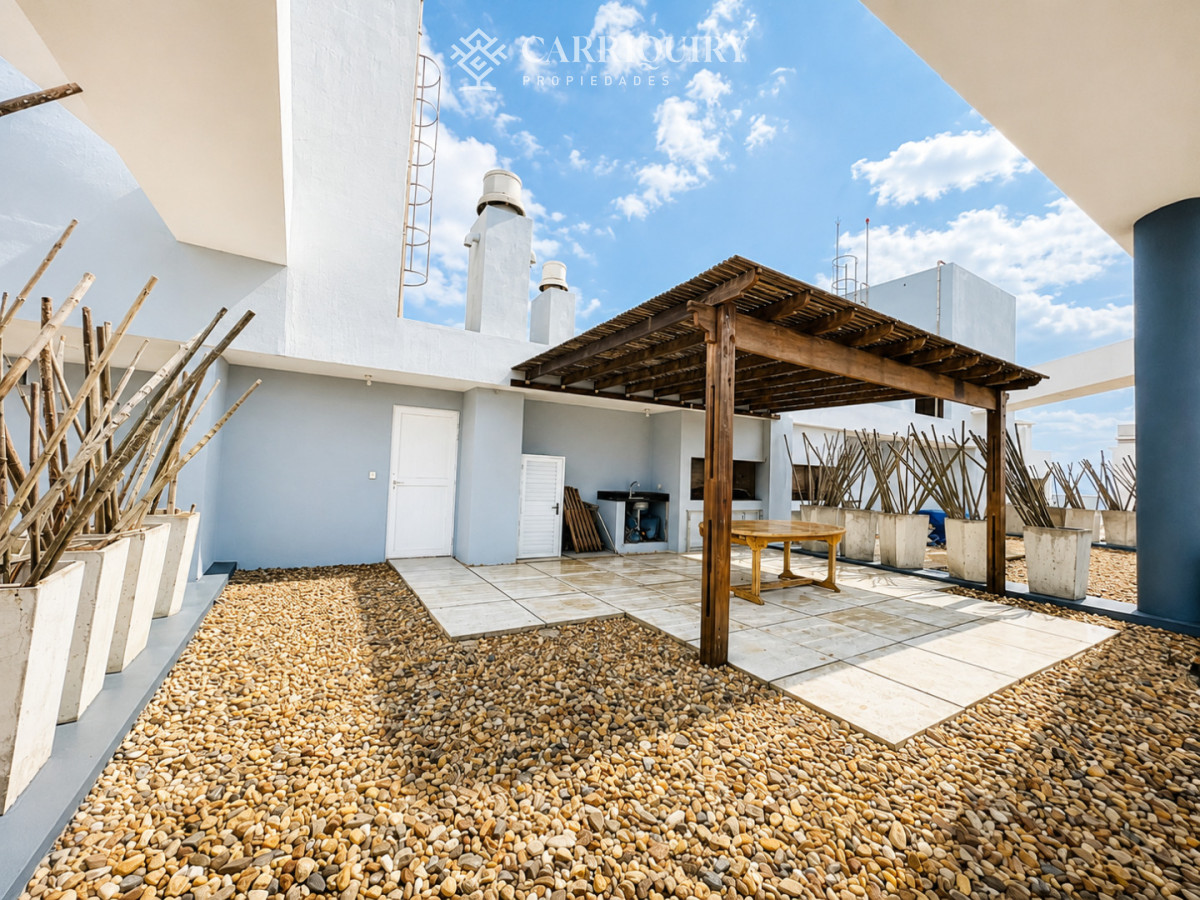 Apartamento ID.10435 - Moderno Apartamento Penthouse con Parrillero en torre One, Playa Brava Punta del Este