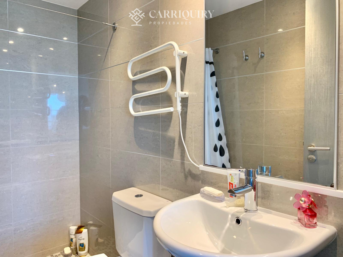 Apartamento ID.6241 - Venta de excelente Apartamento de dos Dormitorios, Playa Mansa