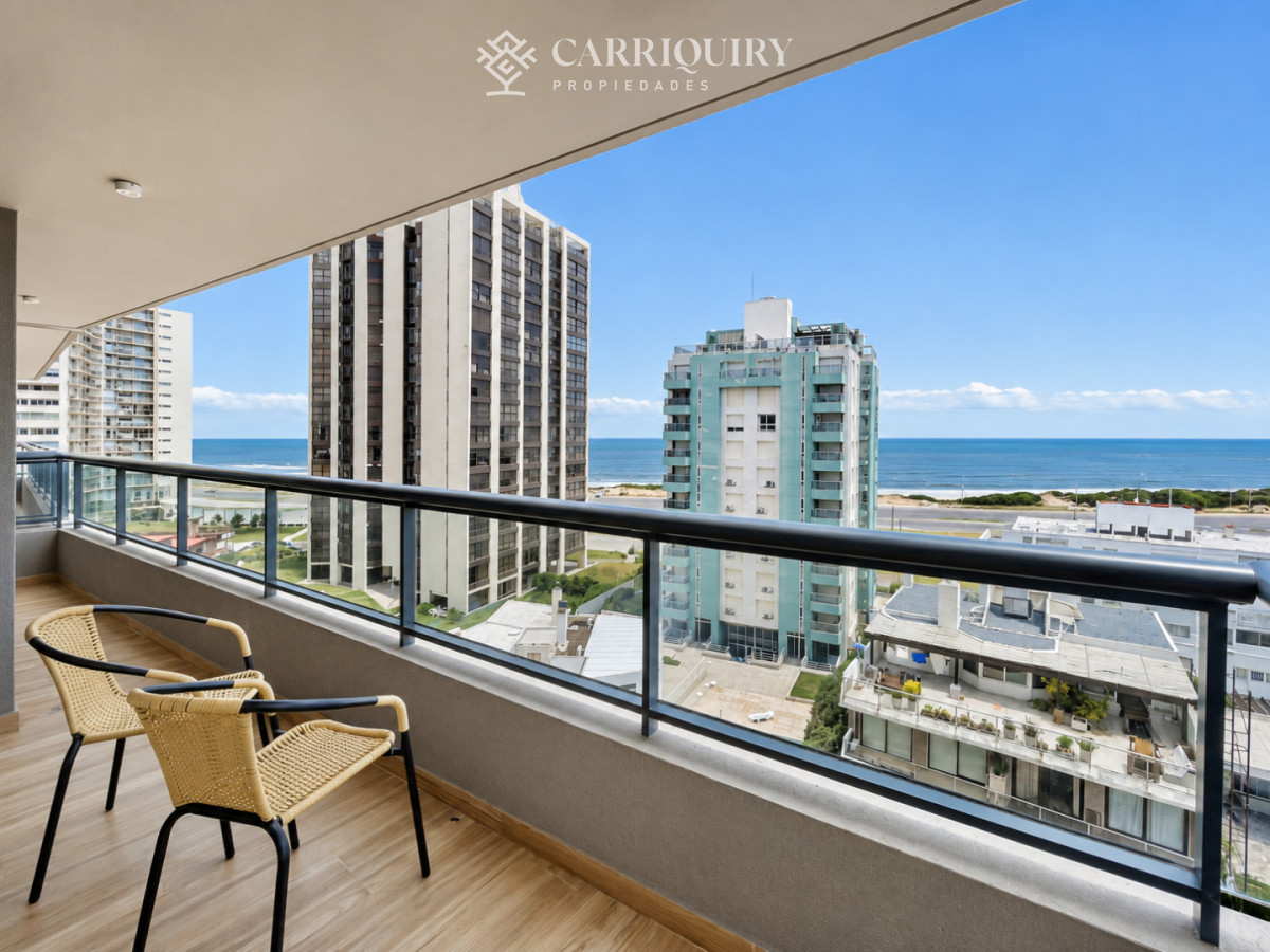 Apartamento ID.10429/apartamento-en-venta-de-3-dormitorios-en-torre-YOO - Moderno Apartamento de 2 Dormitorios en Venta, Playa Brava, Punta del Este