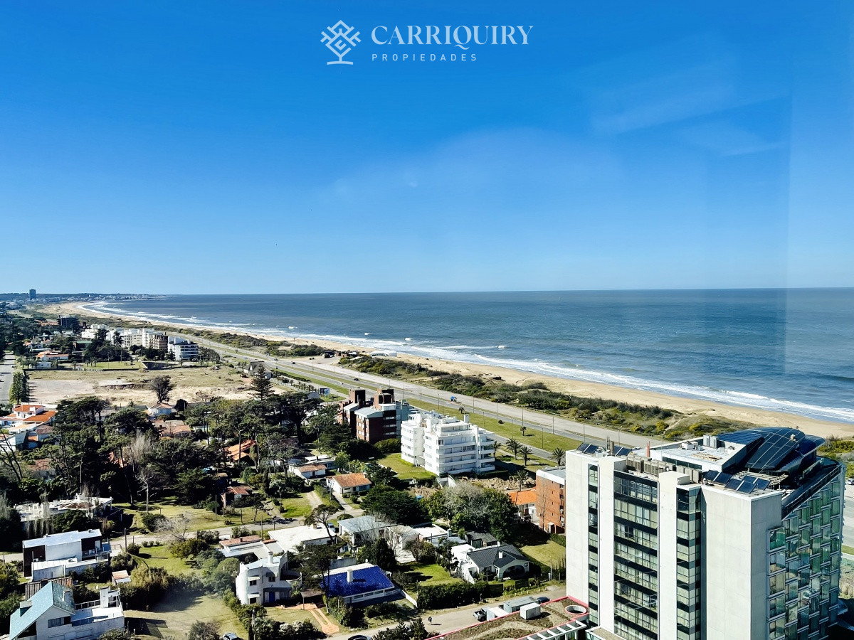 Apartamento ID.5194 - Apartamento de 2 Dormitorios y Dependencia en Playa Brava - Punta del Este