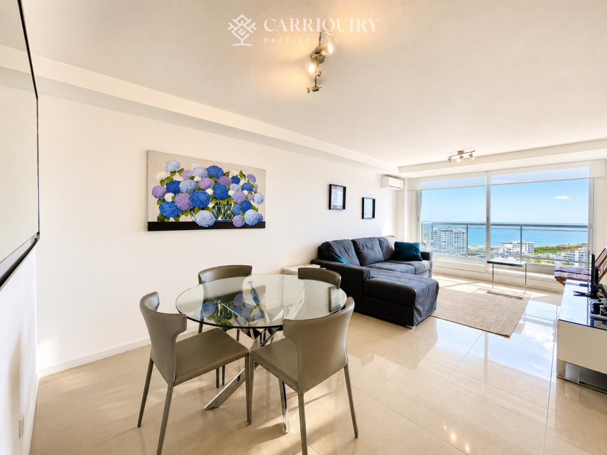Apartamento ID.10435 - Moderno Apartamento Penthouse con Parrillero en torre One, Playa Brava Punta del Este