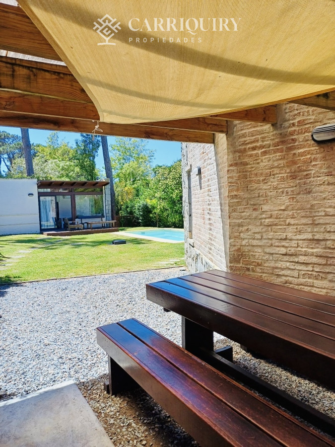 Casa ID.5382 - Casa de 3 Dormitorios en Montoya - Punta del Este