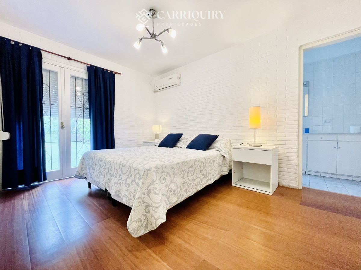 Casa ID.6217 - Casa de 4 Dormitorios, Parrillero y Piscina a pocos metros del Mar - Playa Mansa