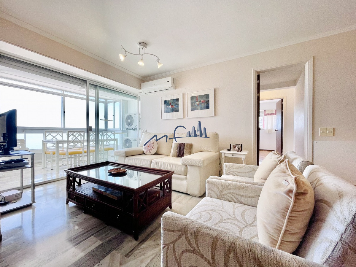Apartamento ID.454 - Venta de Apartamento de tres Dormitorios en Península - Punta del Este