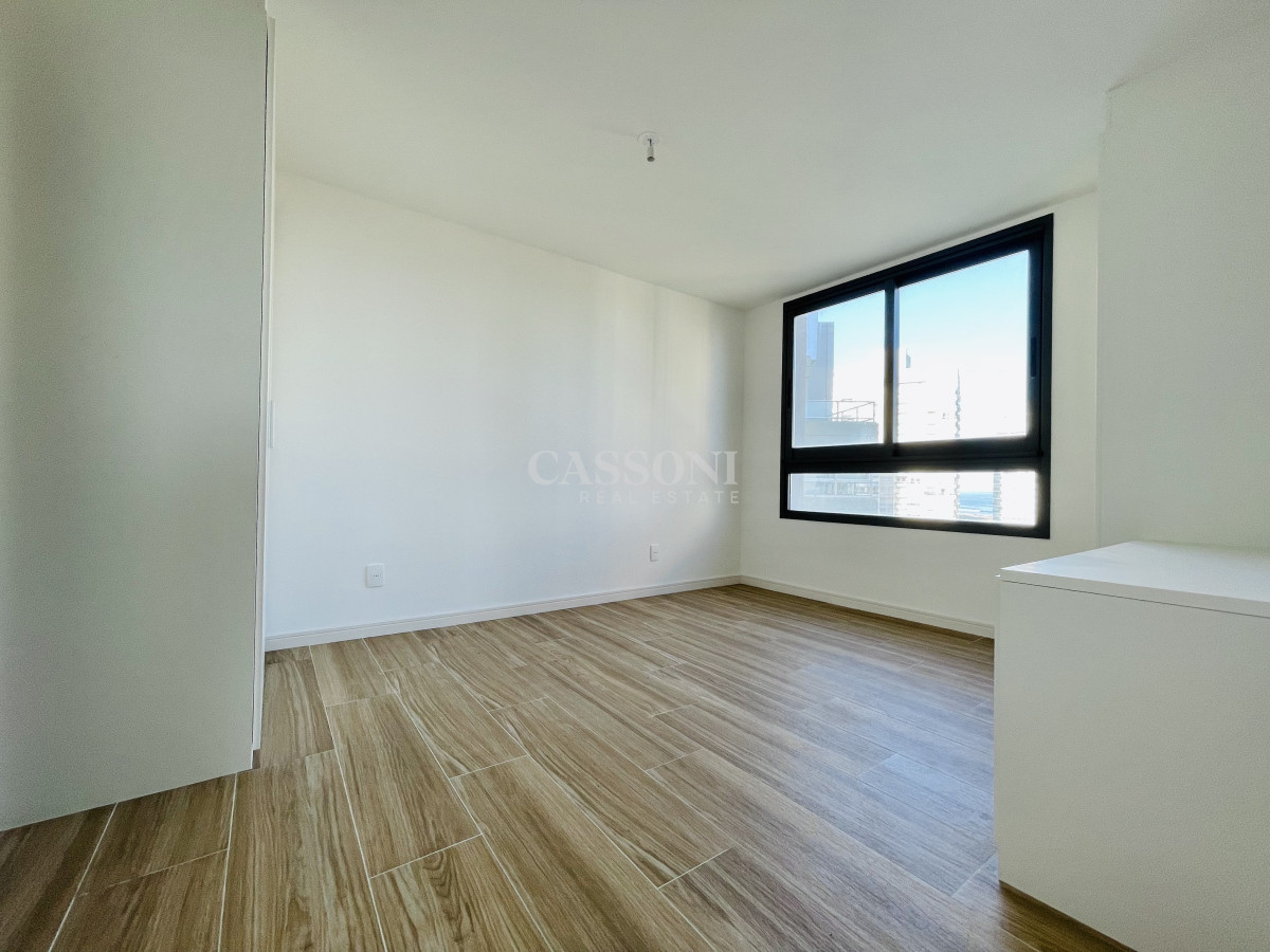 Apartamento ID.2610 - Apartamento de 2 Dormitorios a Estrenar en Alquiler Anual y venta, Playa Brava, Punta del Este