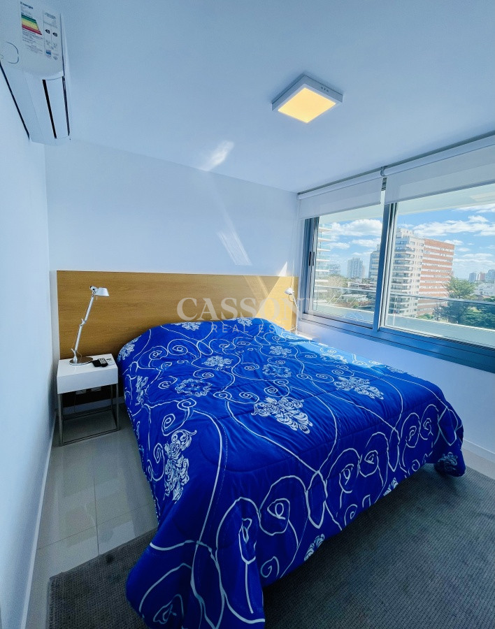 Apartamento ID.2571 - Apartamento de 2 Dormitorios en Venta a metros de playa Brava, Punta del Este