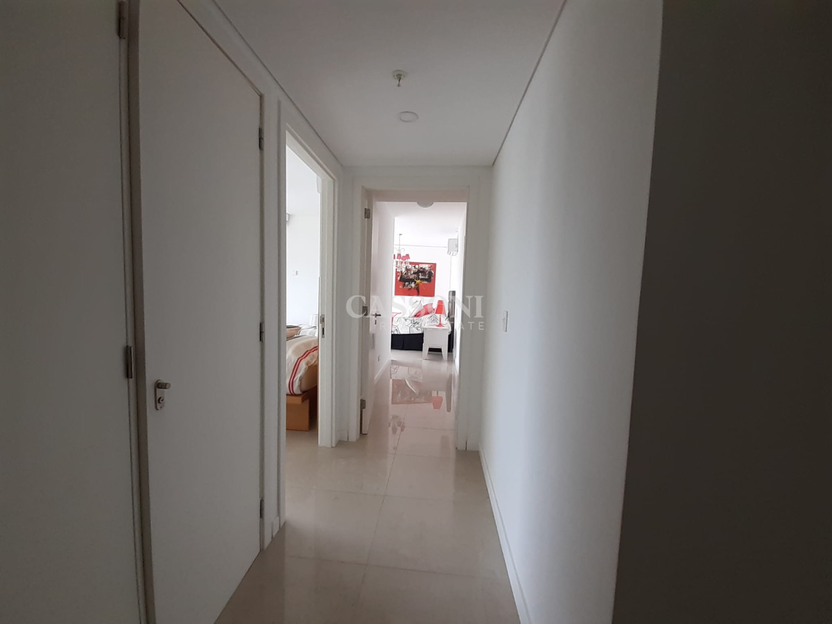 Apartamento ID.4516 - Alquiler temporal de apartamento esquinero en Torre Le Parc II, Playa Brava