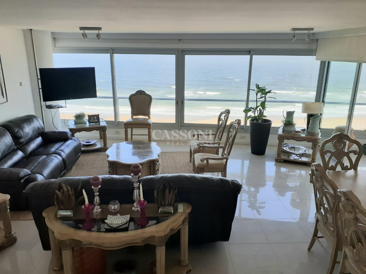 Apartamento ID.4516 - Alquiler temporal de apartamento esquinero en Torre Le Parc II, Playa Brava