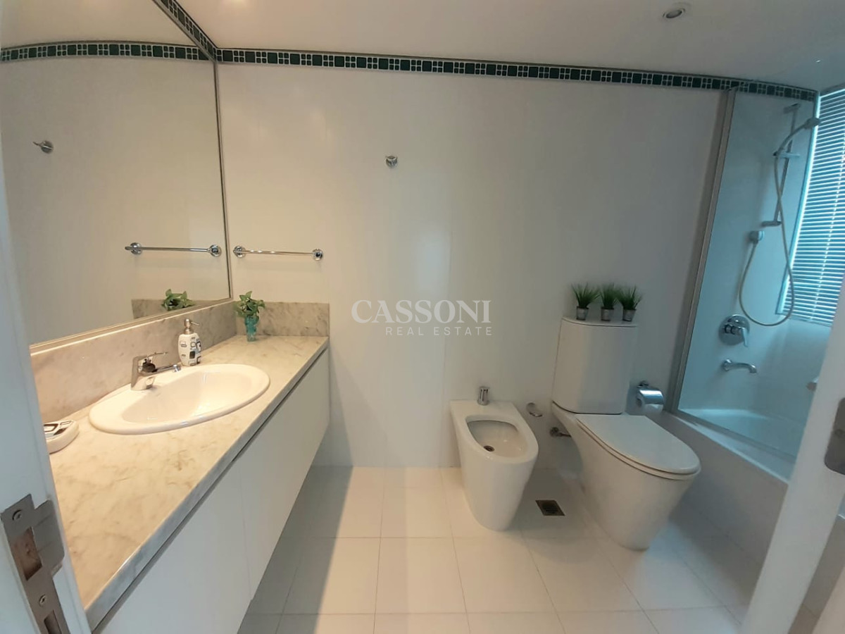 Apartamento ID.4516 - Alquiler temporal de apartamento esquinero en Torre Le Parc II, Playa Brava