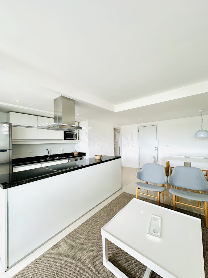 Apartamento ID.2571 - Apartamento de 2 Dormitorios en Venta a metros de playa Brava, Punta del Este