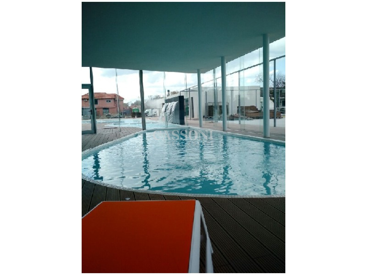 Apartamento ID.4712 - Alquiler temporal de apartamento de dos dormitorios con dos baños en Playa Mansa, Punta del Este