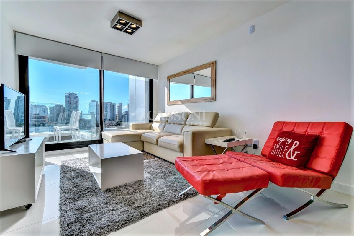Apartamento ID.2969 - Venta de apartamento de dos dormitorios con dos baños moderna Torre, Art Tower, Punta del Este