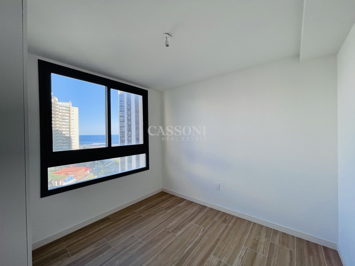Apartamento ID.2610 - Apartamento de 2 Dormitorios a Estrenar en Alquiler Anual y venta, Playa Brava, Punta del Este