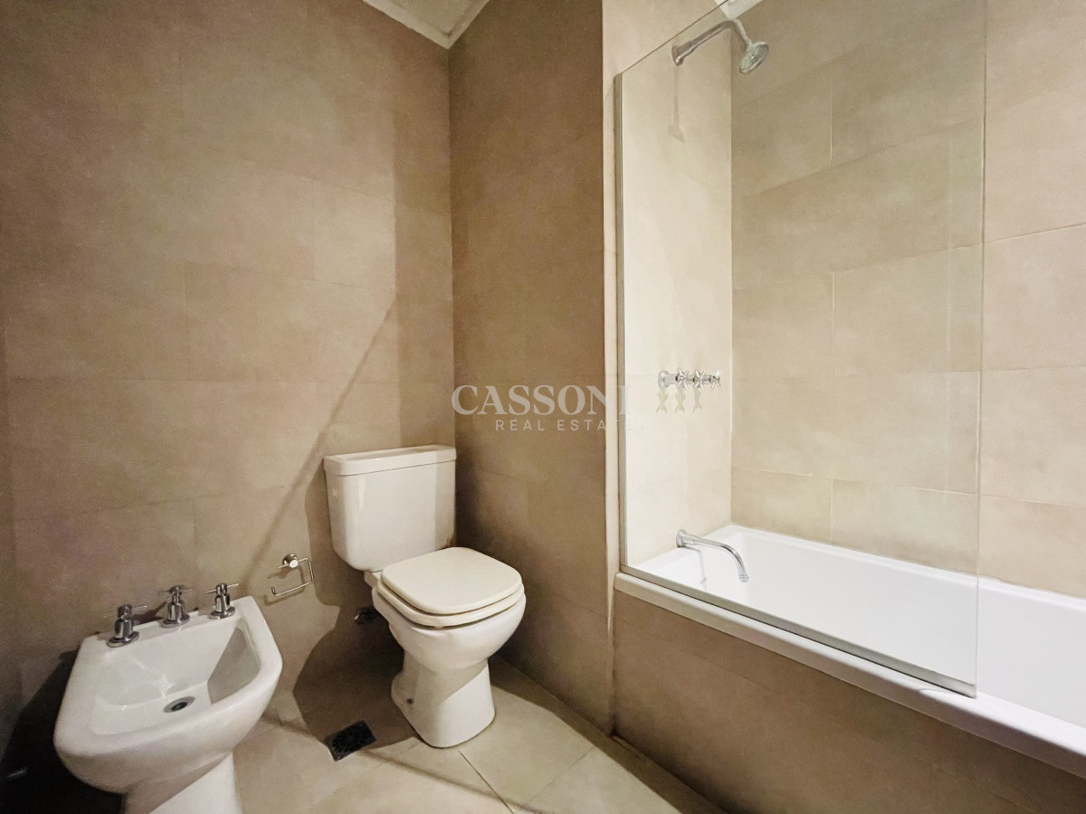 Apartamento ID.2466 - Venta de Moderno Apartamento de 3 Dormitorios Frente al Mar en La Barra