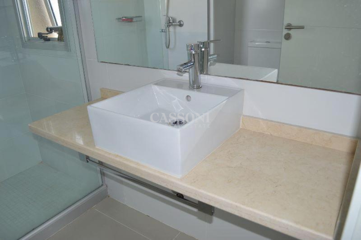 Apartamento ID.4462 - Muy Buen Apartamento de 2 Dormitorios en Aidy Grill, Punta del Este