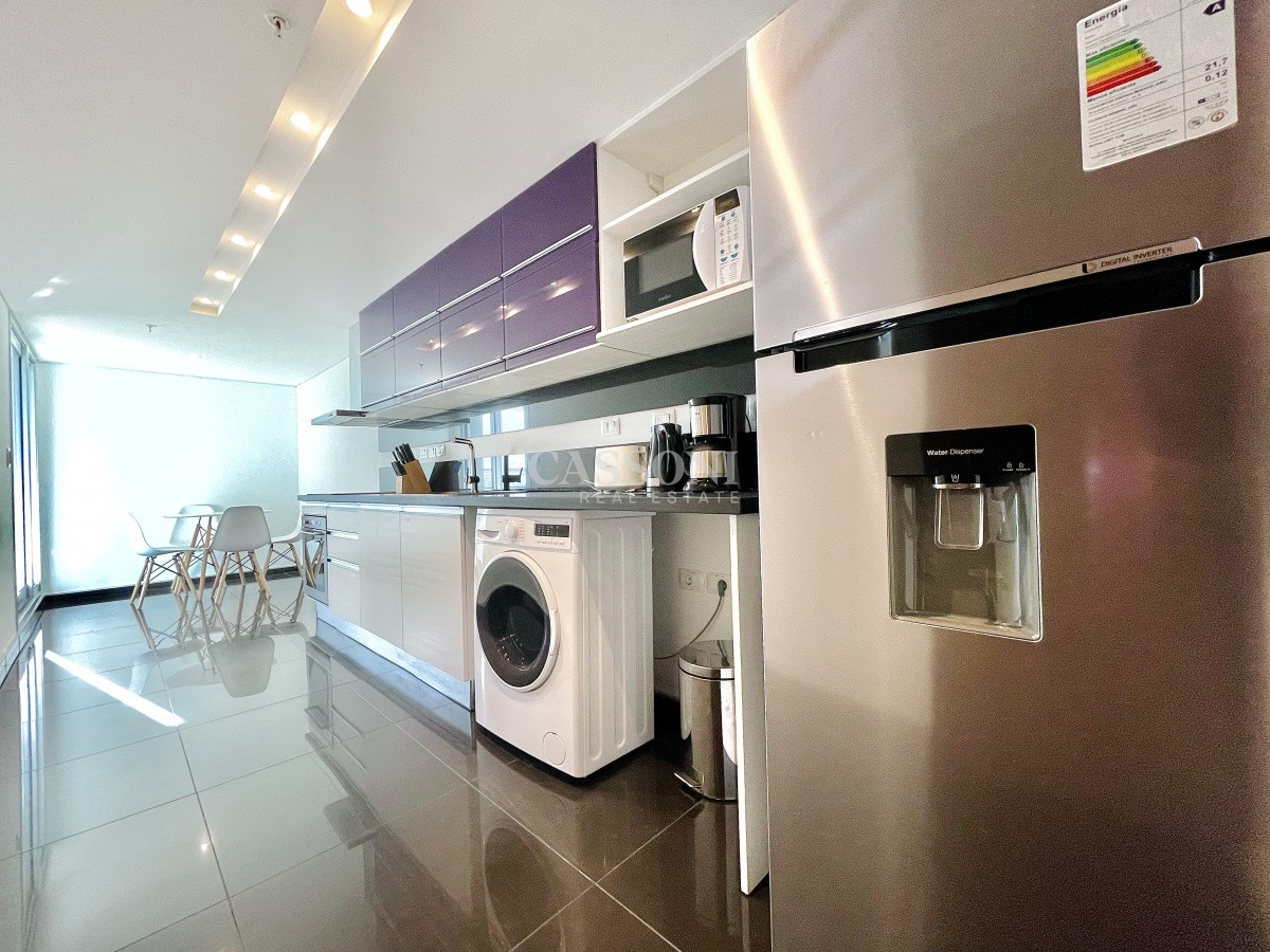 Apartamento ID.3736 - Apartamento de 2 Dormitorios y Parrillero con Vista al Mar en Playa Brava, Look Tower
