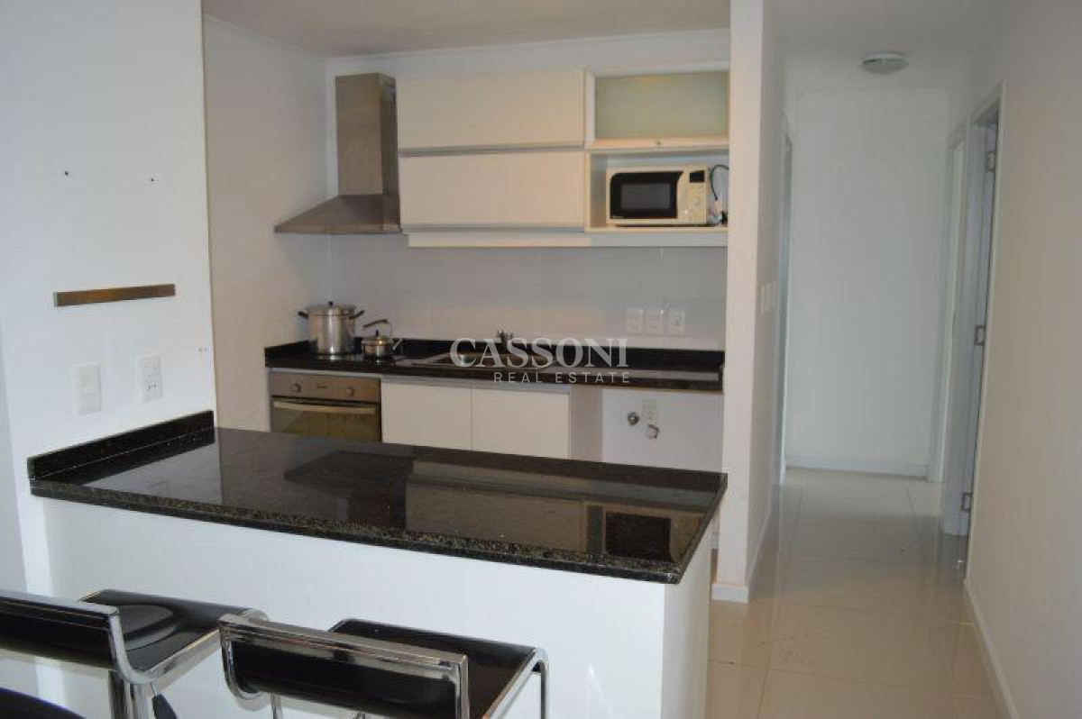 Apartamento ID.4462 - Muy Buen Apartamento de 2 Dormitorios en Aidy Grill, Punta del Este