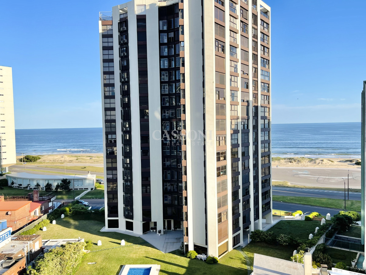 Apartamento ID.2610 - Apartamento de 2 Dormitorios a Estrenar en Alquiler Anual y venta, Playa Brava, Punta del Este