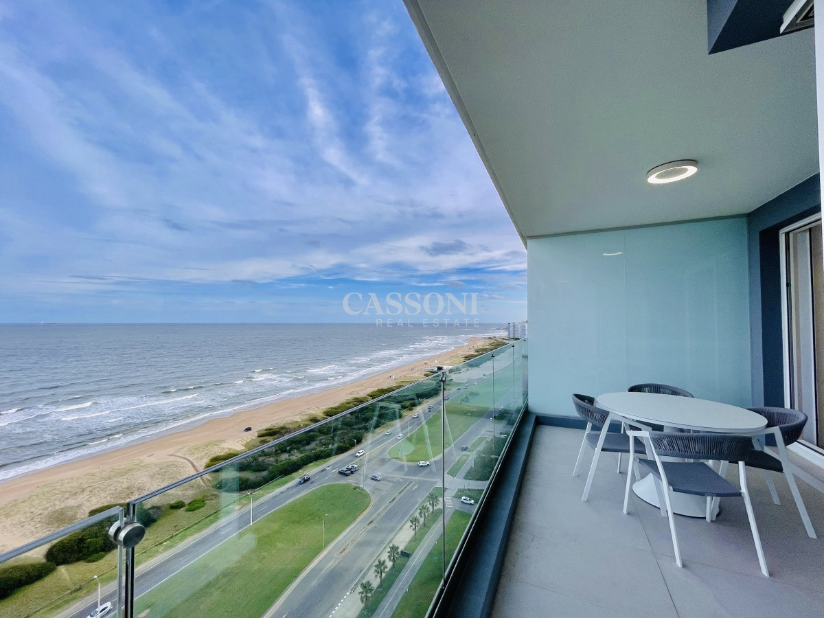 Apartamento ID.2914 - Venta Espectacular Apartamento Frente al Mar, 3 Dormitorios, Le Parc Punta del Este