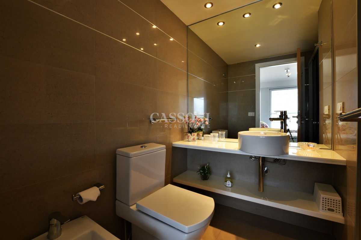Apartamento ID.3713 - Moderno apartamento de 3 Dormitorios y Dependencia Playa Mansa