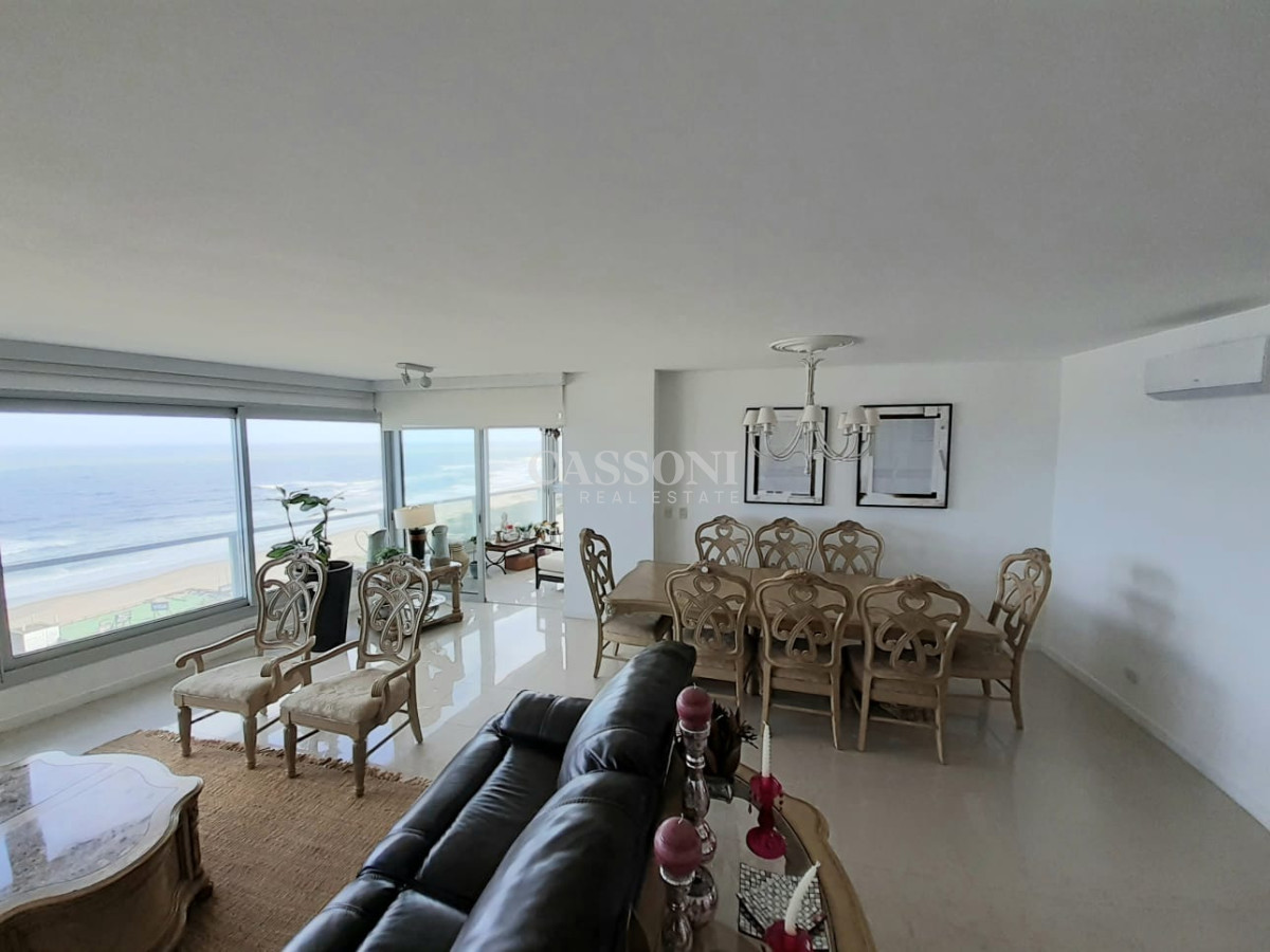 Apartamento ID.4516 - Alquiler temporal de apartamento esquinero en Torre Le Parc II, Playa Brava