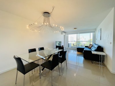 Apartamento ID.1860 - Venta y alquiler temporario de apartamento de un dormitorio en torre de categoría a pasos de Playa Brava