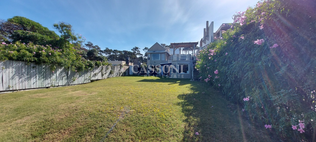 Casa ID.2990 - Excelente Casa de 4 Dormitorios en Montoya, La Barra