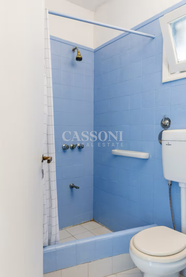 Casa ID.3308 - Gran Casa en Venta sobre el Mar de 5 Dormitorios y Dependencia en Península, Punta del Este