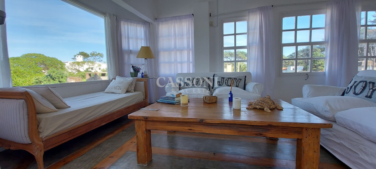 Casa ID.2990 - Excelente Casa de 4 Dormitorios en Montoya, La Barra