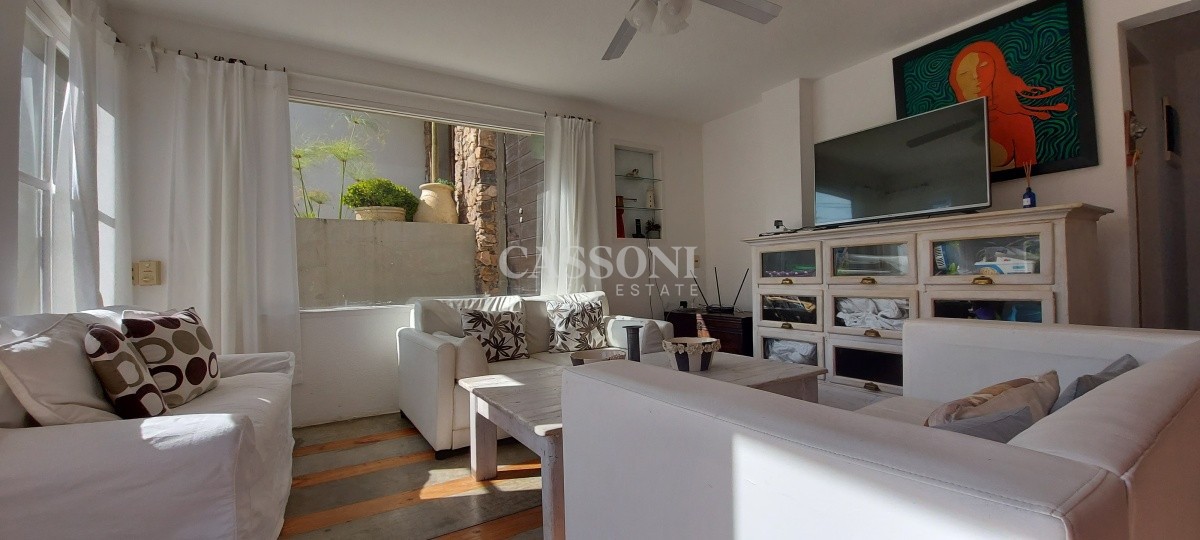 Casa ID.2990 - Excelente Casa de 4 Dormitorios en Montoya, La Barra