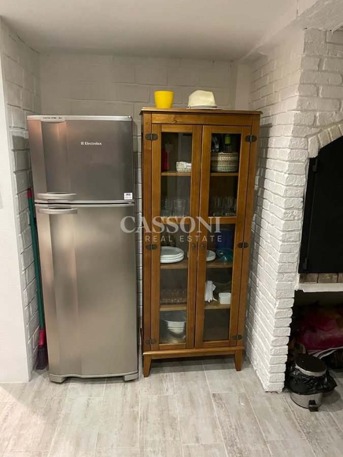 Casa ID.3747 - Excelente Casa de 4 Dormitorios y Piscina a una Cuadra del Mar 