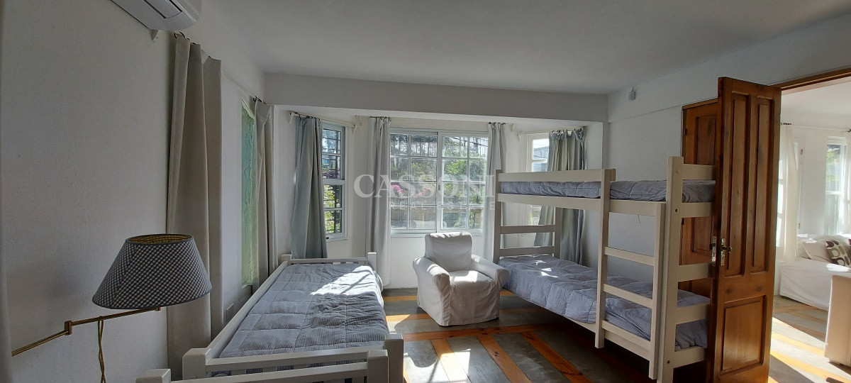 Casa ID.2990 - Excelente Casa de 4 Dormitorios en Montoya, La Barra
