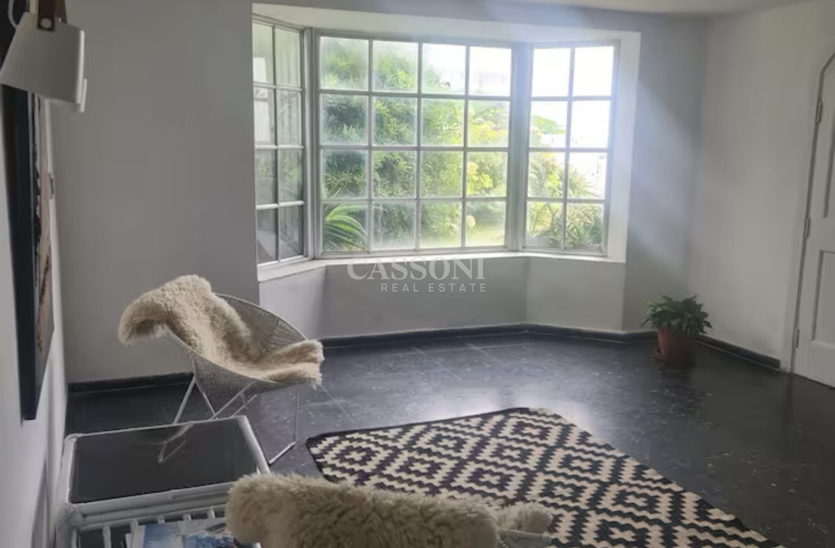 Casa ID.3308 - Gran Casa en Venta sobre el Mar de 5 Dormitorios y Dependencia en Península, Punta del Este