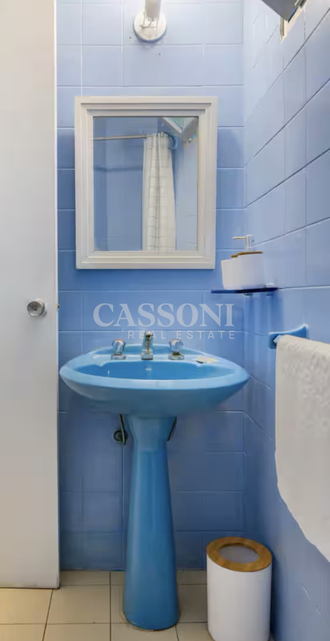 Casa ID.3308 - Gran Casa en Venta sobre el Mar de 5 Dormitorios y Dependencia en Península, Punta del Este