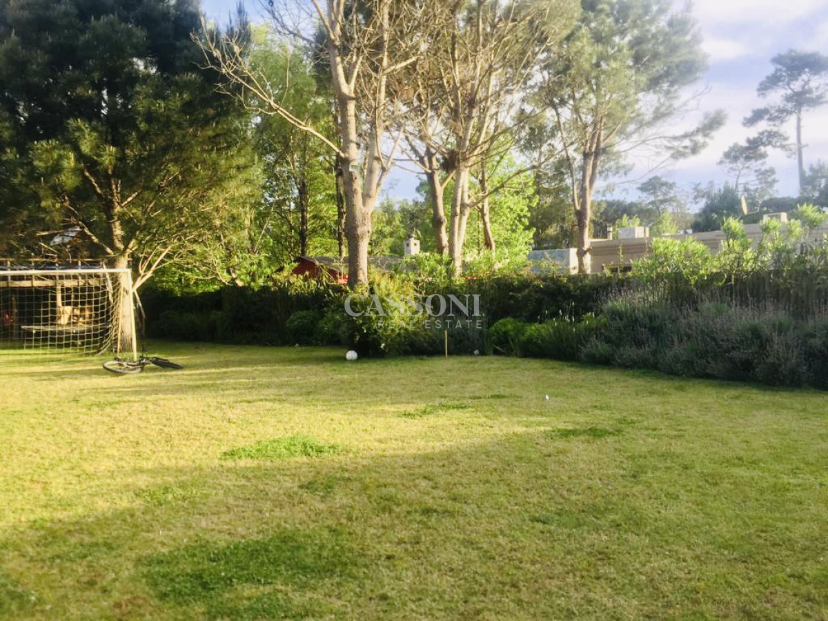Casa ID.3258 - Excelente Casa de 5 Dormitorios en Barrio Privado La Arbolada, Punta del Este
