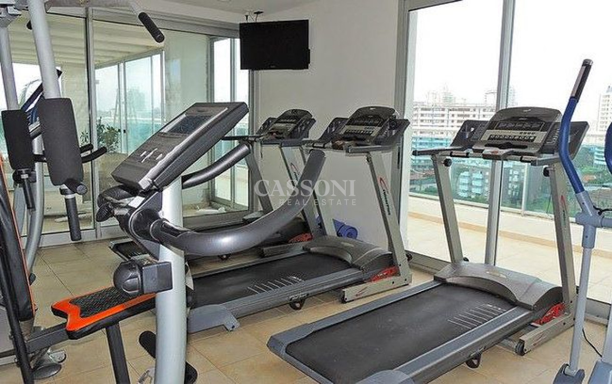 Apartamento ID.4226 - Apartamento de 1 Dormitorio en Torre con Servicios, Cerca del Mar - Alquiler Anual, Punta del Este