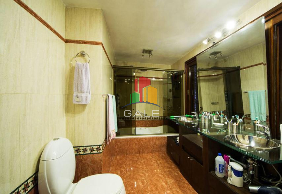 Casa ID.3296 - Excelente Casa de 4 Dormitorios en Playa Mansa, Ideal para vivir todo el año
