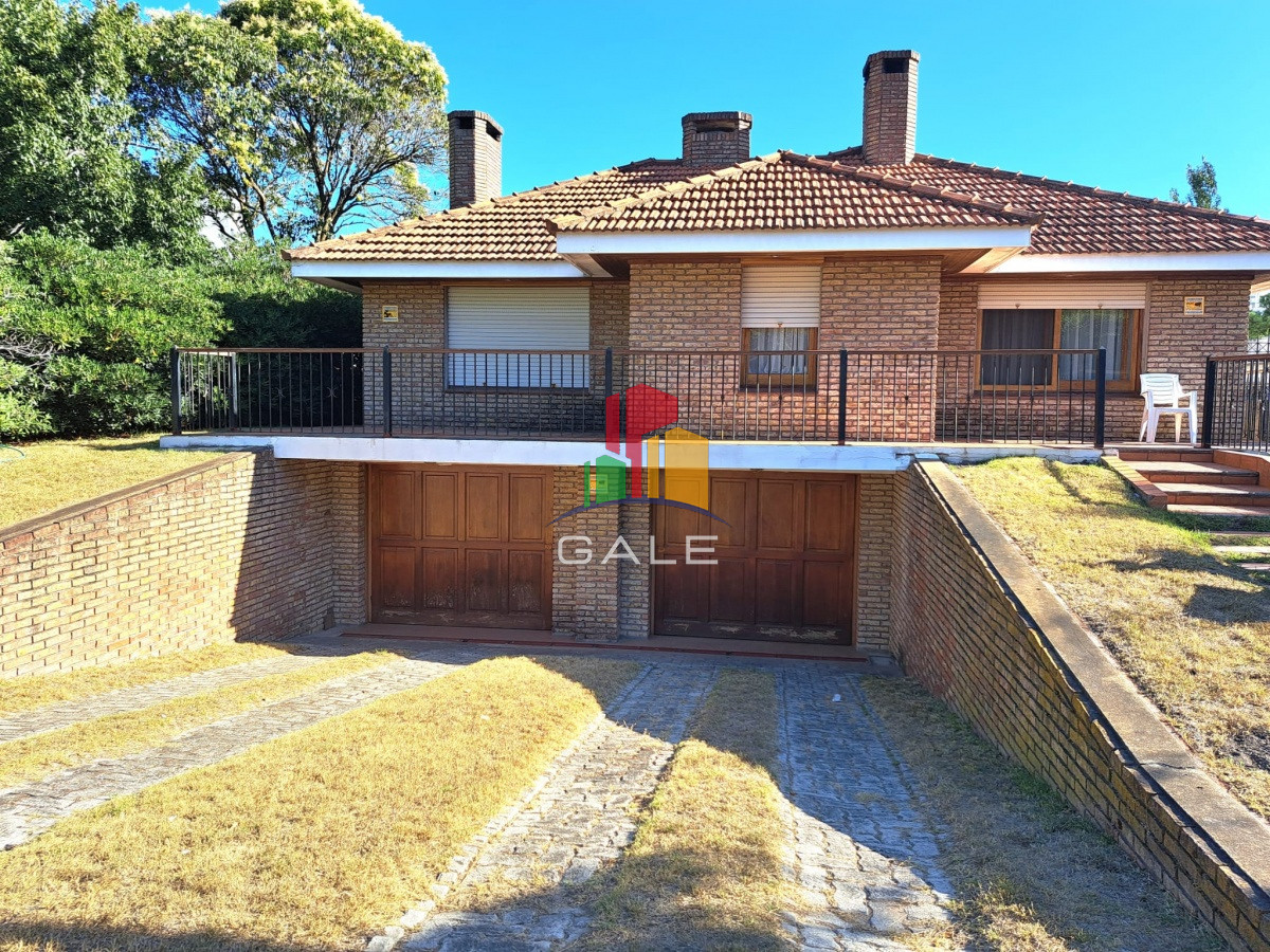 Casa ID.2909 - Gran casa de 4 Dormitorios en Aidy Grill, Punta del Este